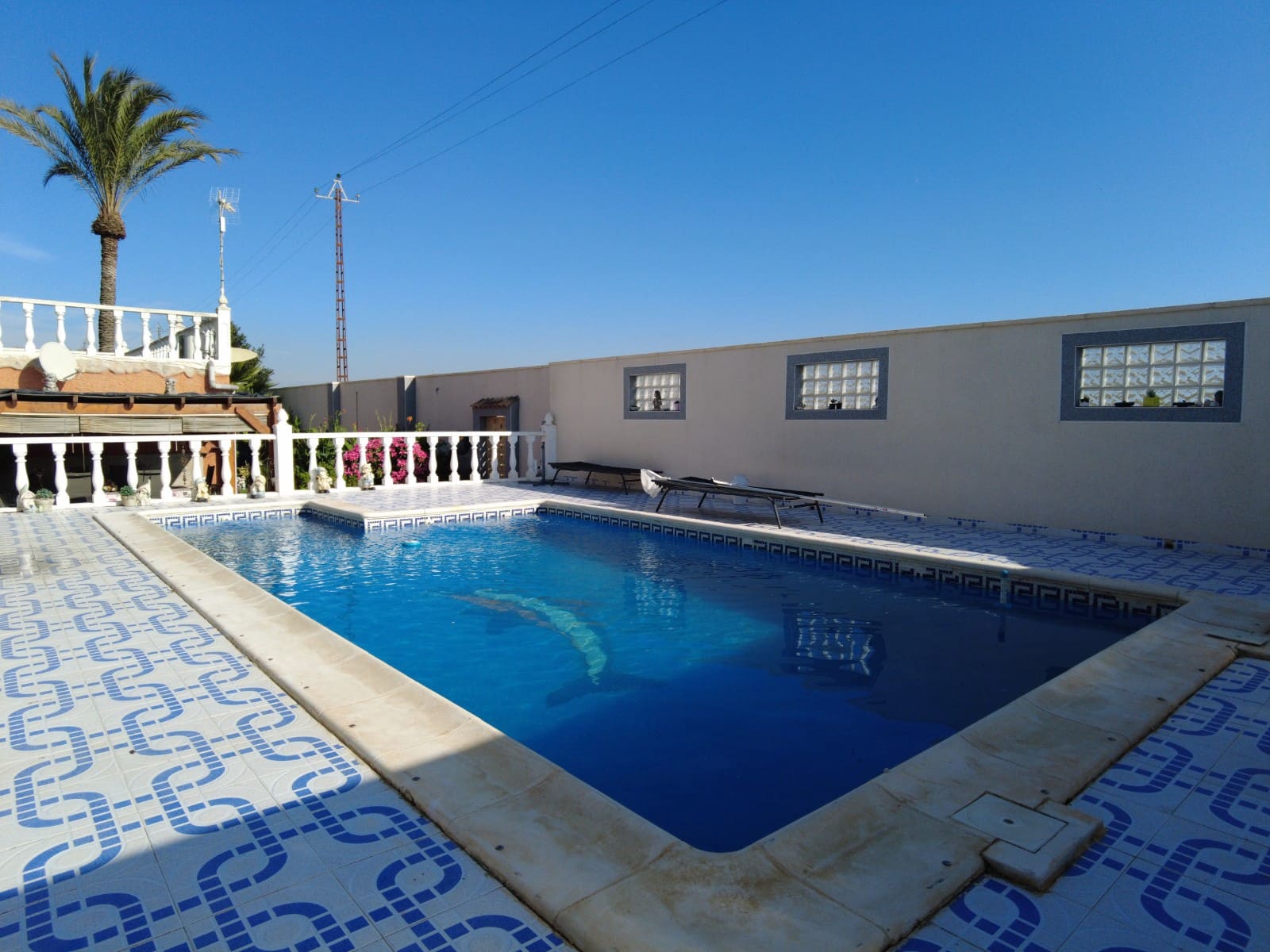 4 soveværelse Finca/Landehus til salg i Elche / Elx med swimmingpool - € 395.000 (Ref: 3595412)