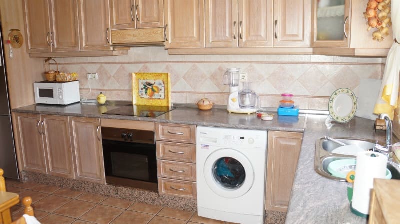 3 bedroom Semi-detached Villa for sale in Rojales with garage - € 180,000 (Ref: 4918916)