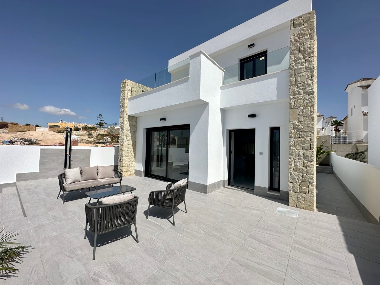 3 Zimmer Villa zu verkaufen in La Marina mit Pool - 455.000 € (Ref: 4918940)