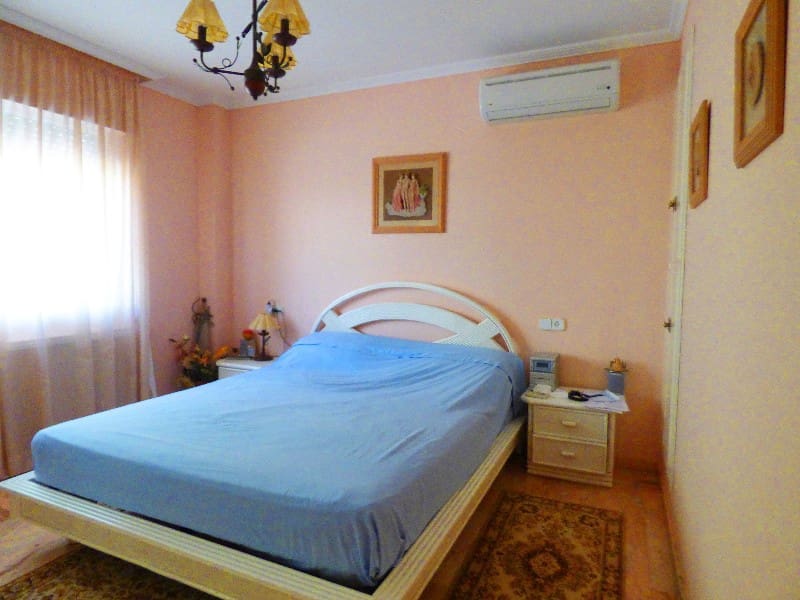 3 quarto Moradia para venda em La Marquesa - 340 000 € (Ref: 4919005)