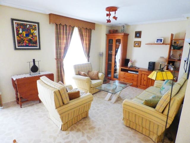 3 bedroom Commercial for sale in La Marina, Elche / Elx - € 525,000 (Ref: 4919017)