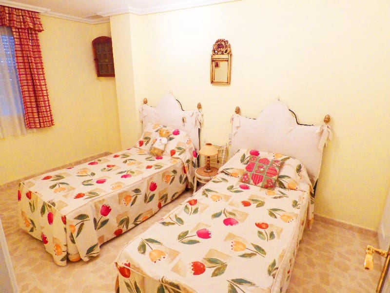 3 soveværelse Erhverv til salg i La Marina - € 525.000 (Ref: 4919017)