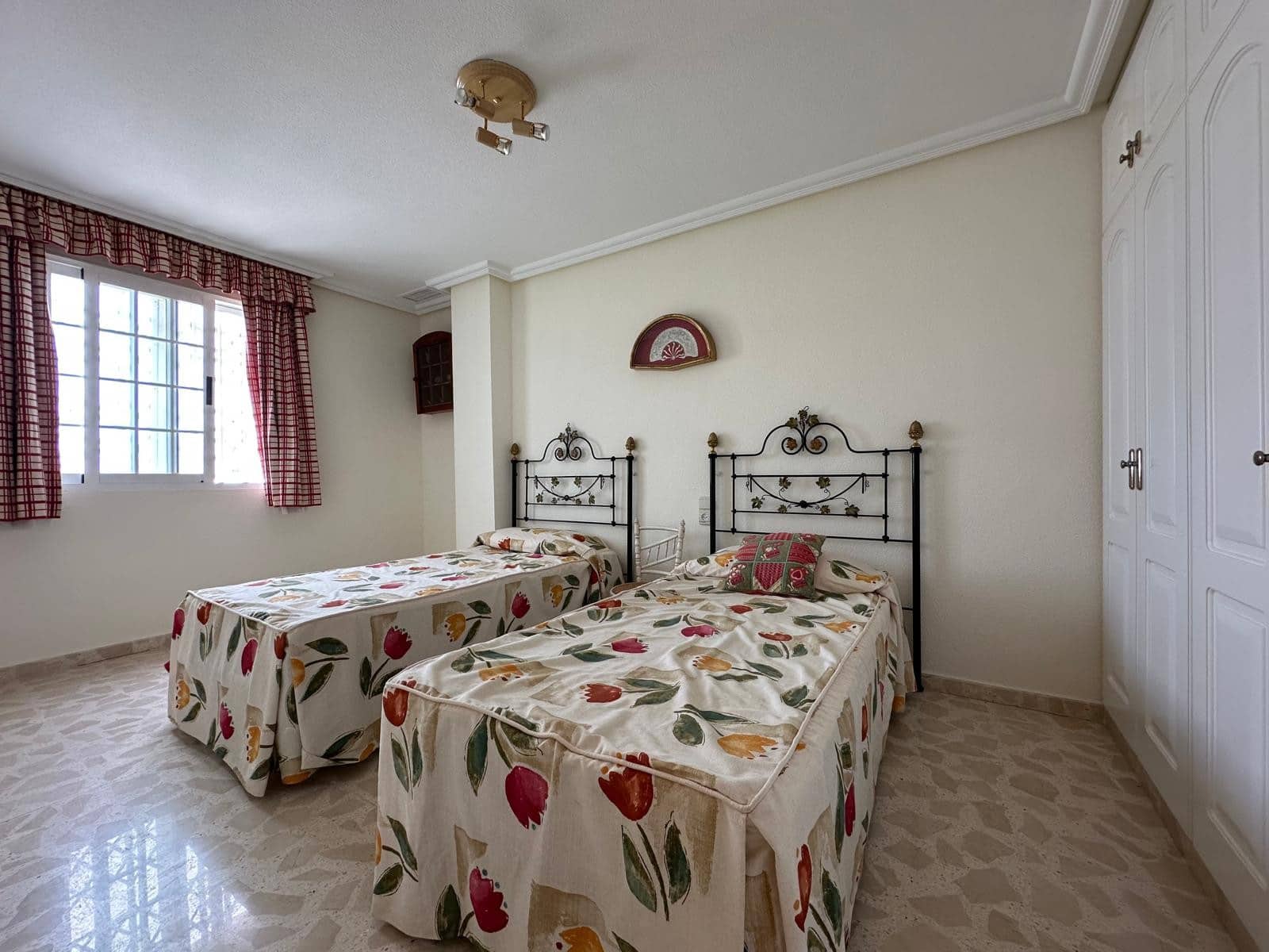 3 soverom Kommersiell til salgs i La Marina - € 525 000 (Ref: 4919017)