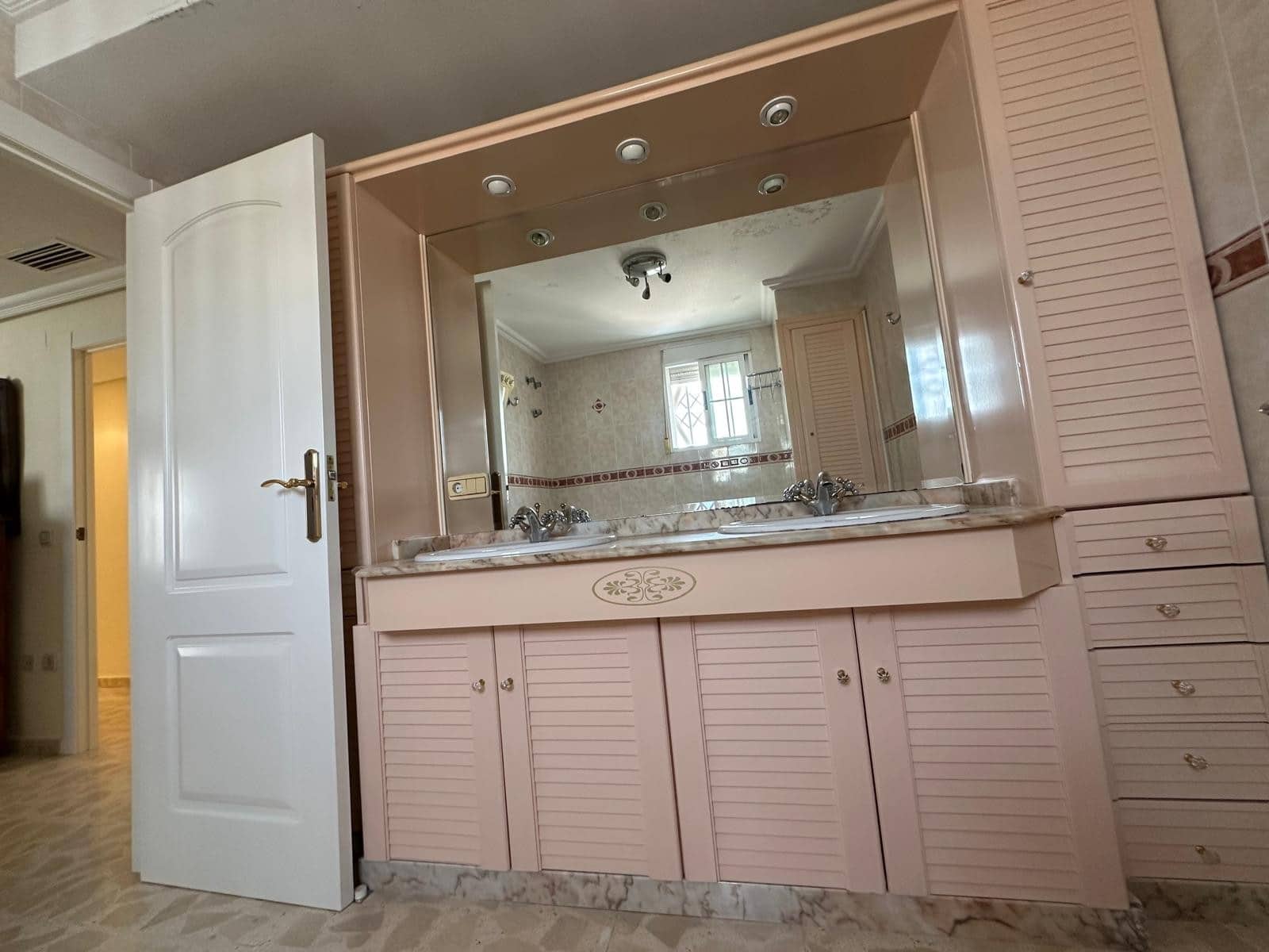 3 soverom Kommersiell til salgs i La Marina - € 525 000 (Ref: 4919017)