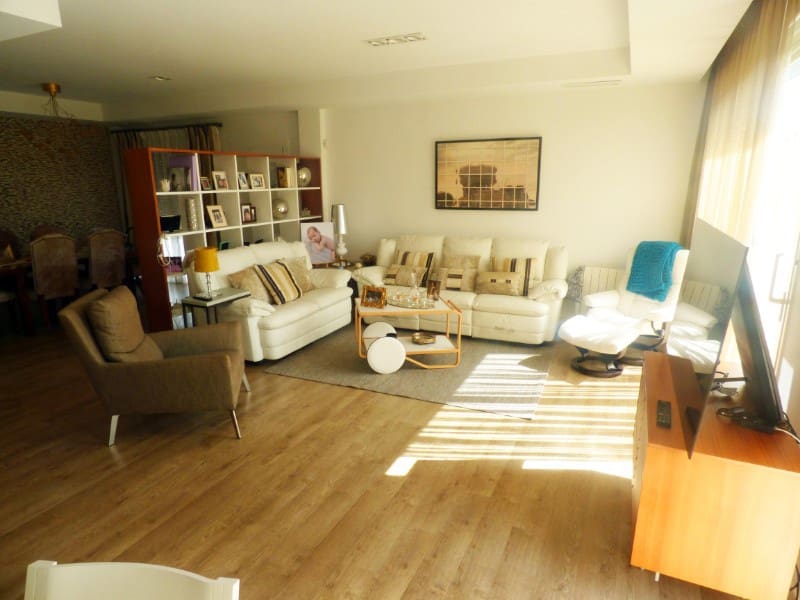 Chalet de 3 habitaciones en La Marina en venta con piscina - 495.000 € (Ref: 4919343)