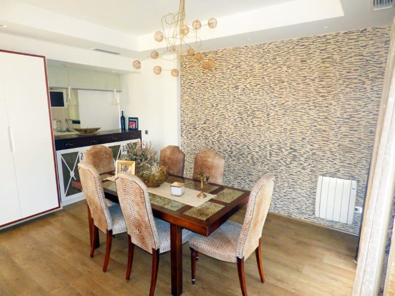 Chalet de 3 habitaciones en La Marina en venta con piscina - 495.000 € (Ref: 4919343)