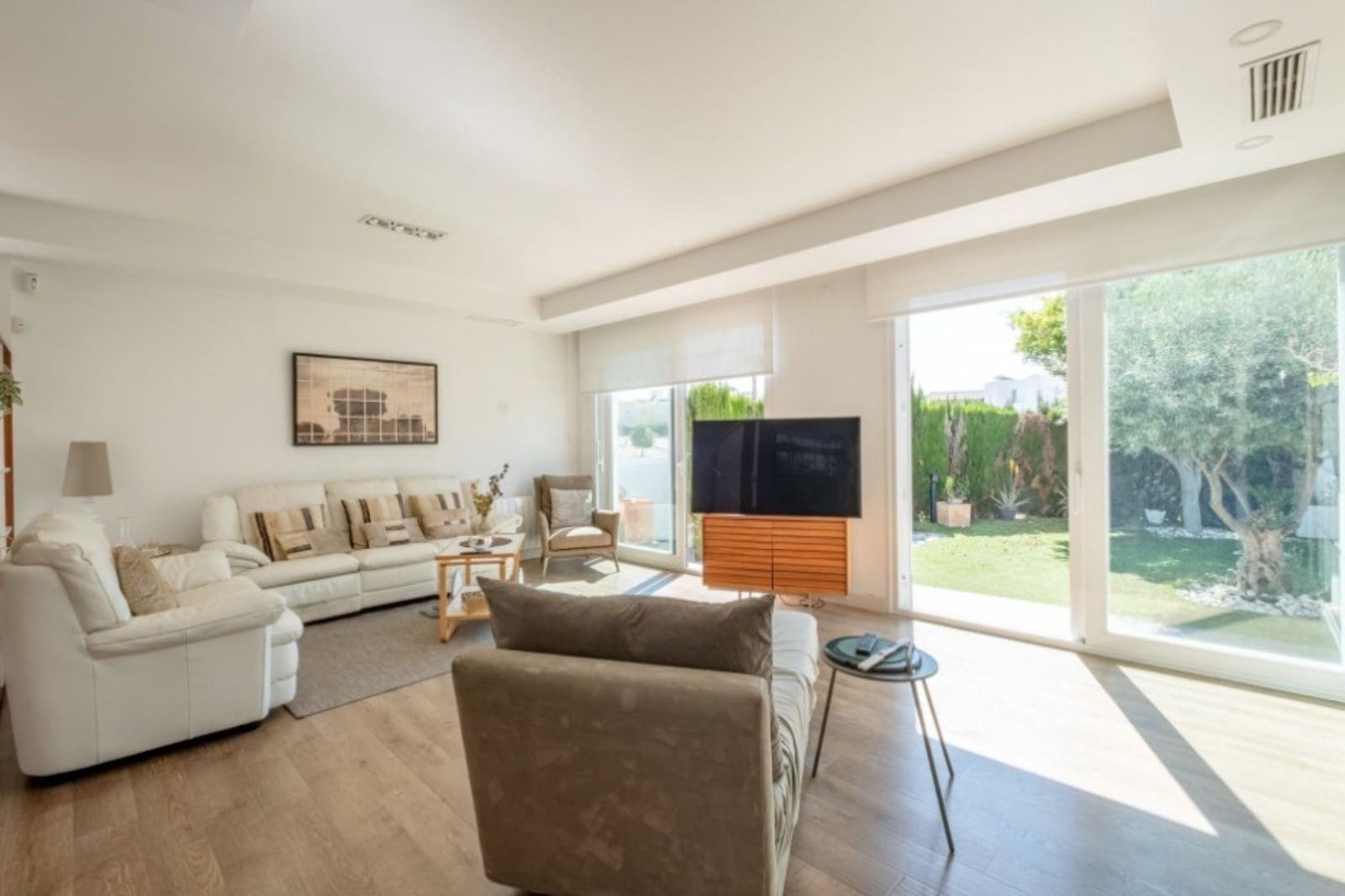 3 soveværelse Villa til salg i La Marina med swimmingpool - € 495.000 (Ref: 4919343)