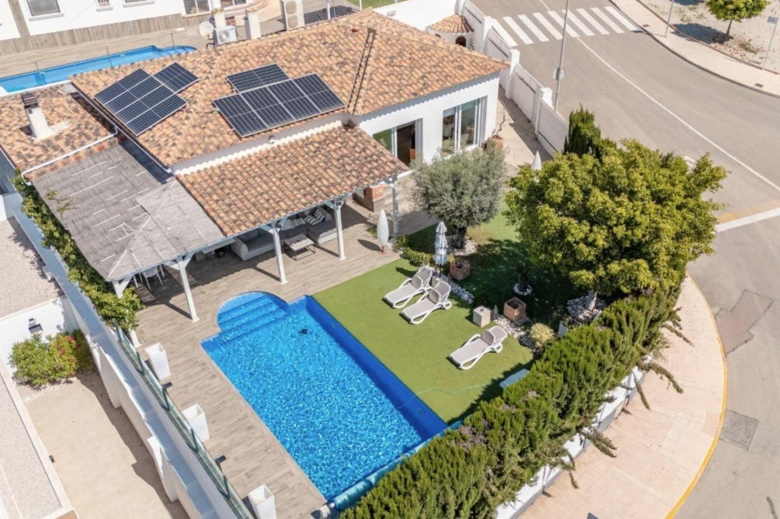 3 soveværelse Villa til salg i La Marina med swimmingpool - € 495.000 (Ref: 4919343)