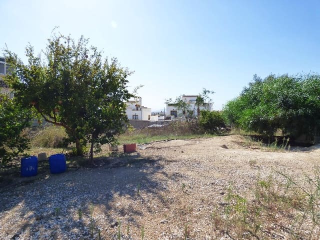 Tontti myytävänä paikassa La Marina, Elche / Elx - 200 000 € (Ref: 4947549)