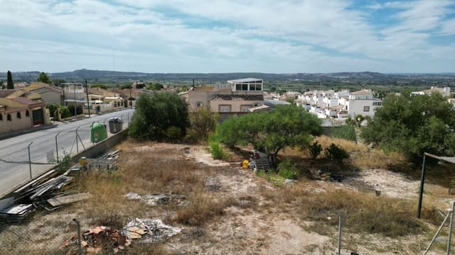 Tontti myytävänä paikassa La Marina, Elche / Elx - 200 000 € (Ref: 4947549)