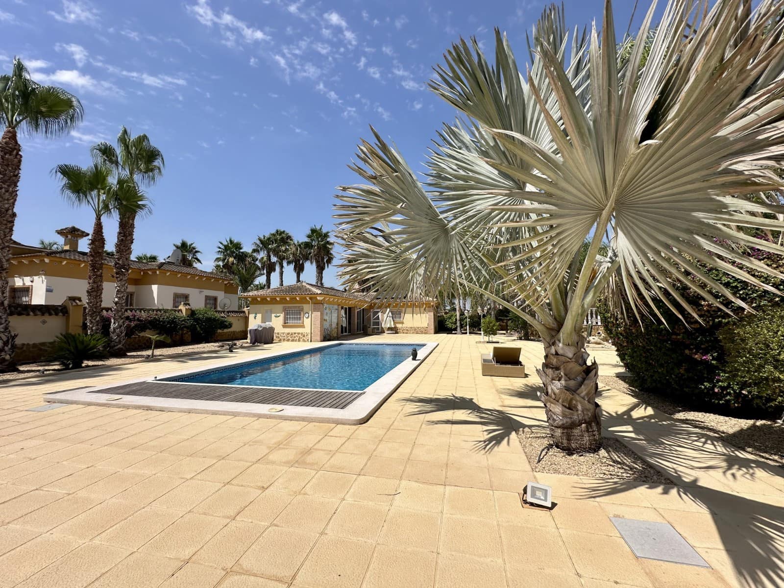 5 sypialnia Finka/Dom wiejski na sprzedaż w Catral z basenem - 700 000 € (Ref: 4947639)