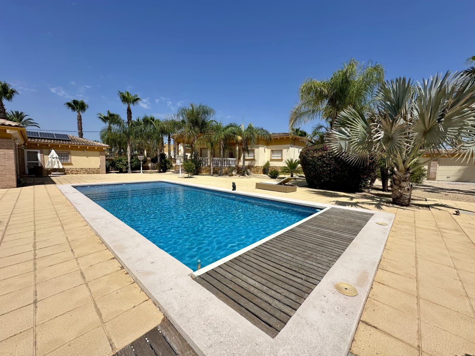 5 sypialnia Finka/Dom wiejski na sprzedaż w Catral z basenem - 700 000 € (Ref: 4947639)