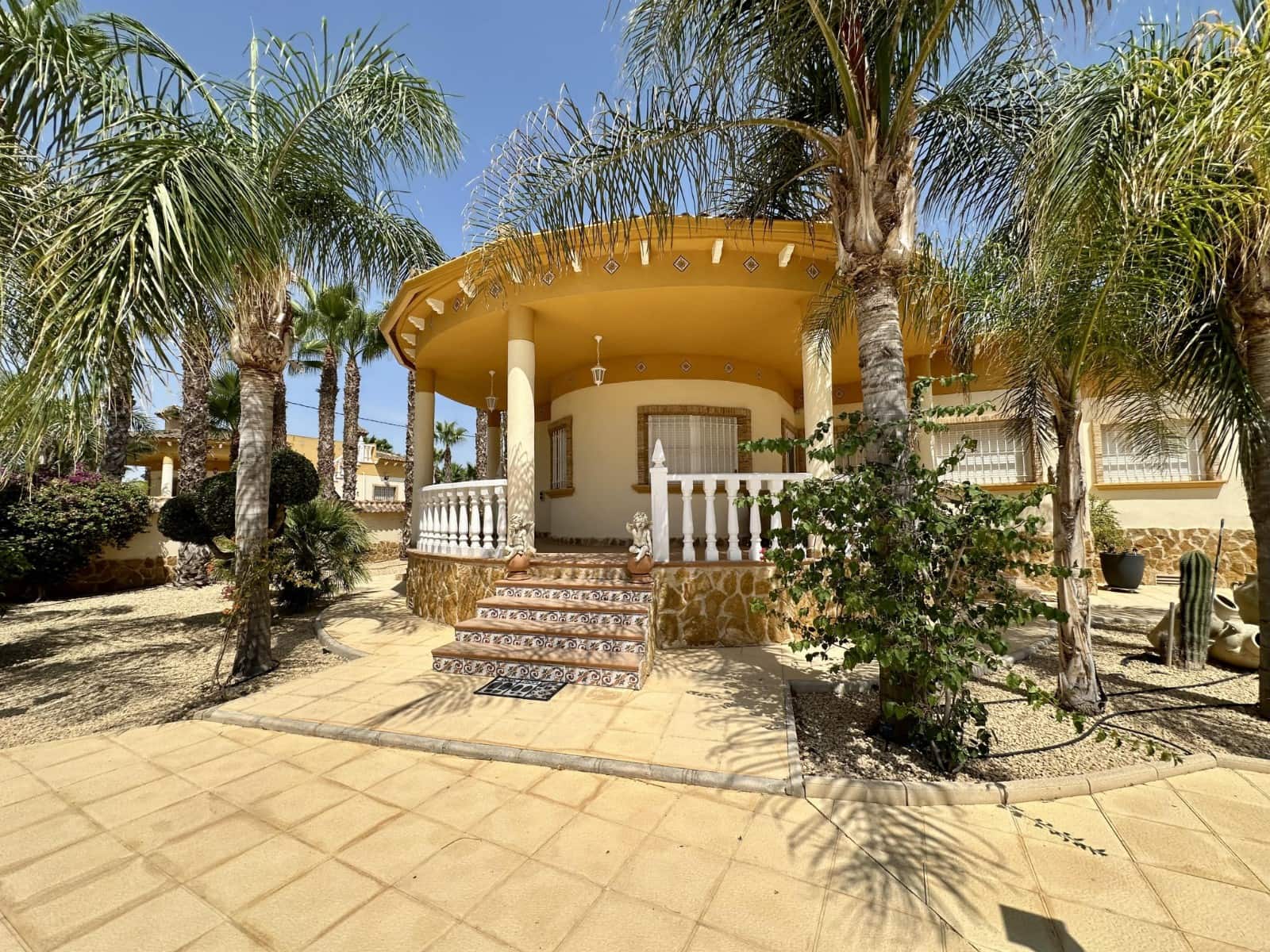 5 sypialnia Finka/Dom wiejski na sprzedaż w Catral z basenem - 700 000 € (Ref: 4947639)