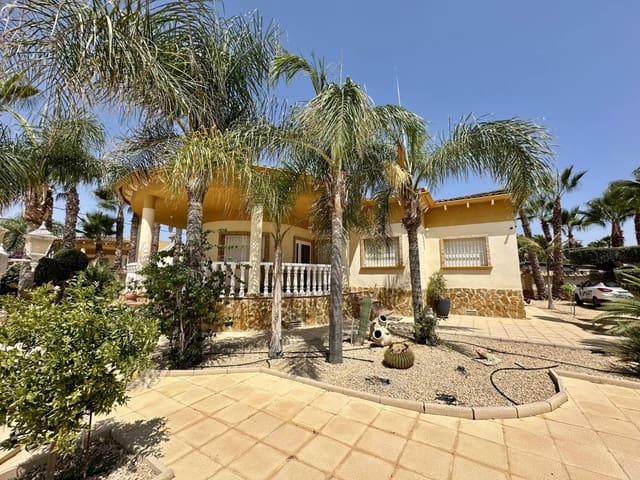 5 sypialnia Finka/Dom wiejski na sprzedaż w Catral z basenem - 700 000 € (Ref: 4947639)