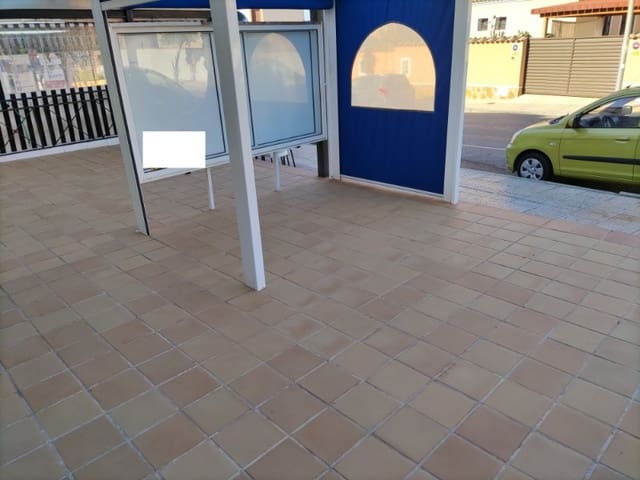 Commercial for sale in La Marina, Elche / Elx - € 150,000 (Ref: 5735230)