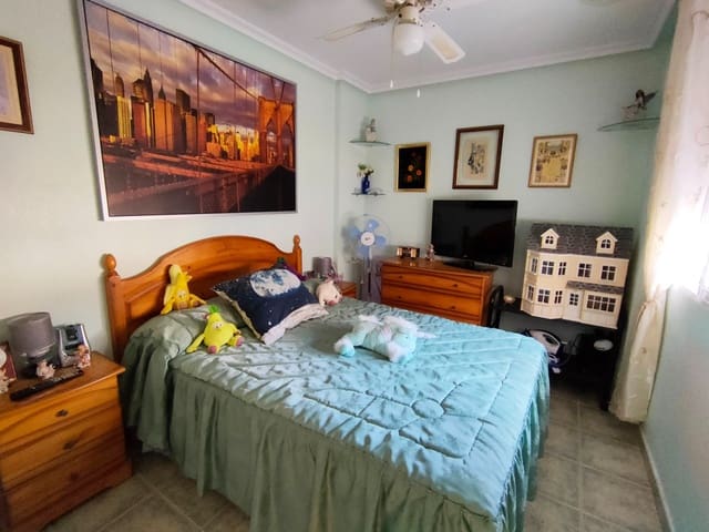 3 chambre Maison de Ville à vendre à El Moncayo - El Pòrtic, Guardamar del Segura avec piscine - 260 000 € (Ref: 6342017)