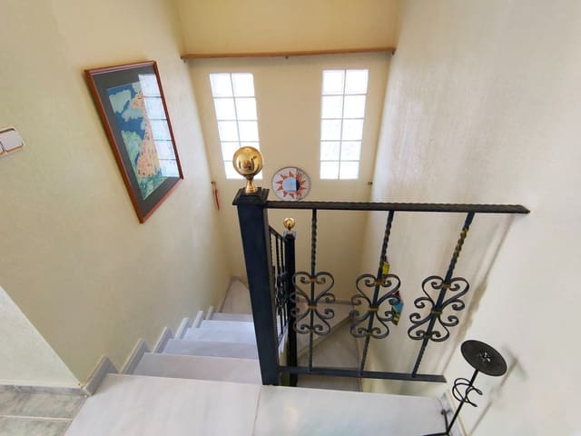 3 chambre Maison de Ville à vendre à El Moncayo - El Pòrtic, Guardamar del Segura avec piscine - 260 000 € (Ref: 6342017)