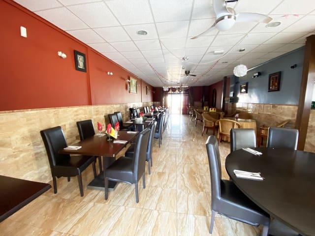 Commercial for sale in La Marina, Elche / Elx - € 245,000 (Ref: 6349189)