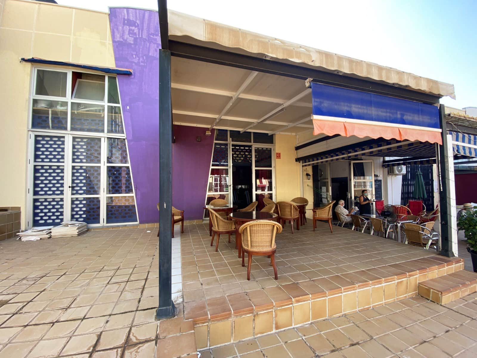 Komercyjne na sprzedaż w La Marina - 245 000 € (Ref: 6349189)