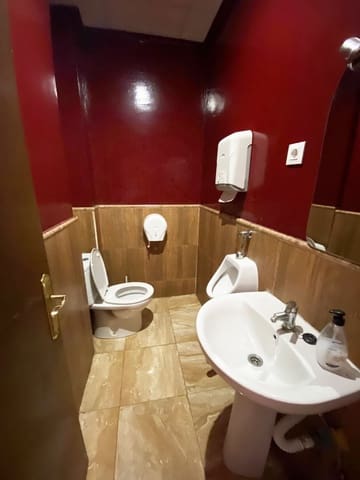 Commercial for sale in La Marina, Elche / Elx - € 245,000 (Ref: 6349189)