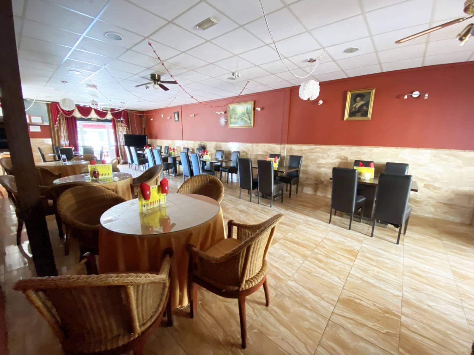 Komercyjne na sprzedaż w La Marina - 245 000 € (Ref: 6349189)