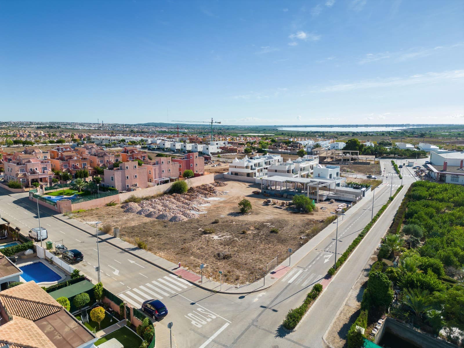 3 slaapkamer Villa te koop in Benijofar met zwembad garage - € 539.900 (Ref: 7248199)