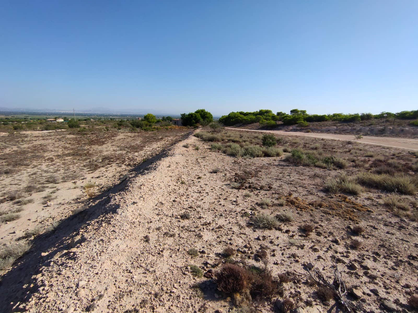 Tontti myytävänä paikassa La Marina - 140 000 € (Ref: 7342693)