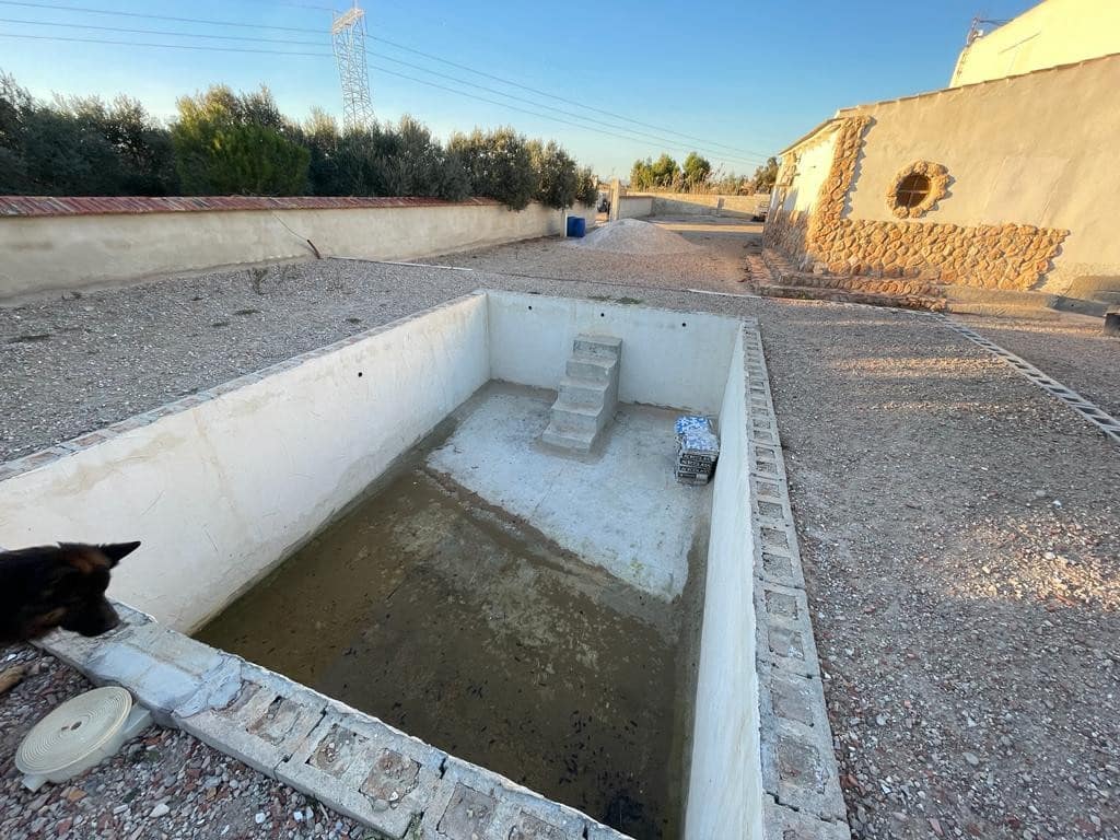 4 quarto Quinta/Casa Rural para venda em Elche / Elx com piscina garagem - 295 000 € (Ref: 7352959)