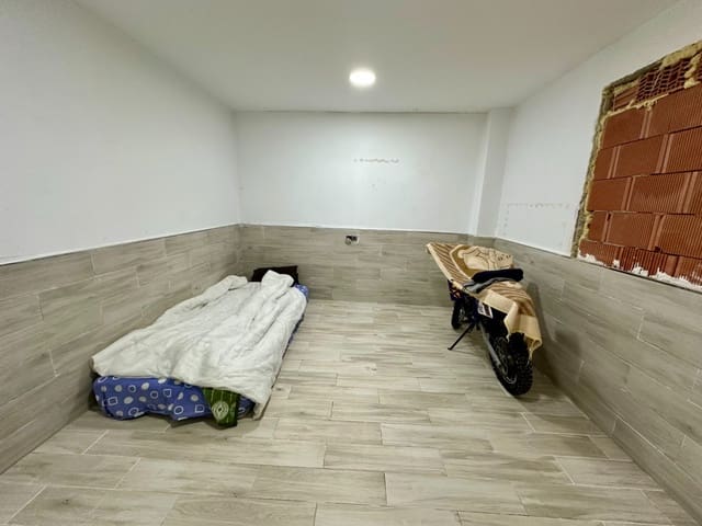 4 chambre Finca/Maison de Campagne à vendre à La Foia - Daimés - Asprella, Elche / Elx avec piscine garage - 295 000 € (Ref: 7352959)