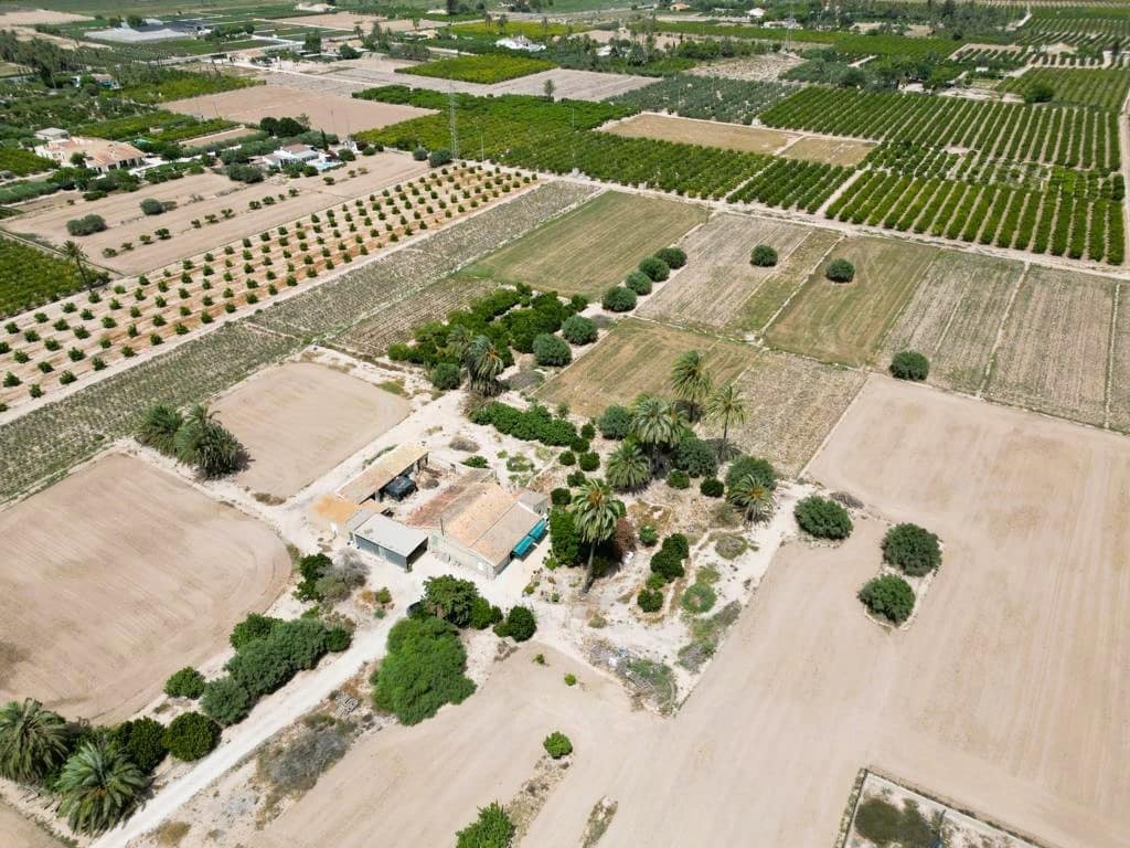 3 soveværelse Finca/Landehus til salg i La Hoya med garage - € 285.000 (Ref: 7525186)