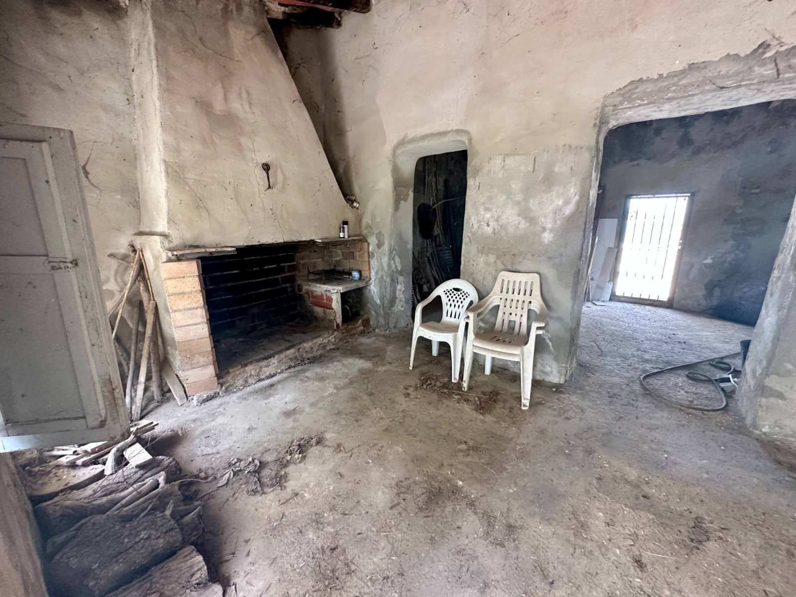 2 slaapkamer Finca/Landhuis te koop in Elche / Elx met garage - € 160.000 (Ref: 7699689)