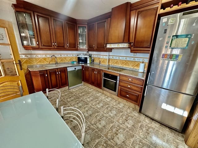 5 Zimmer Villa zu verkaufen in La Marina, Elche / Elx mit Pool Garage - 449.500 € (Ref: 7989766)