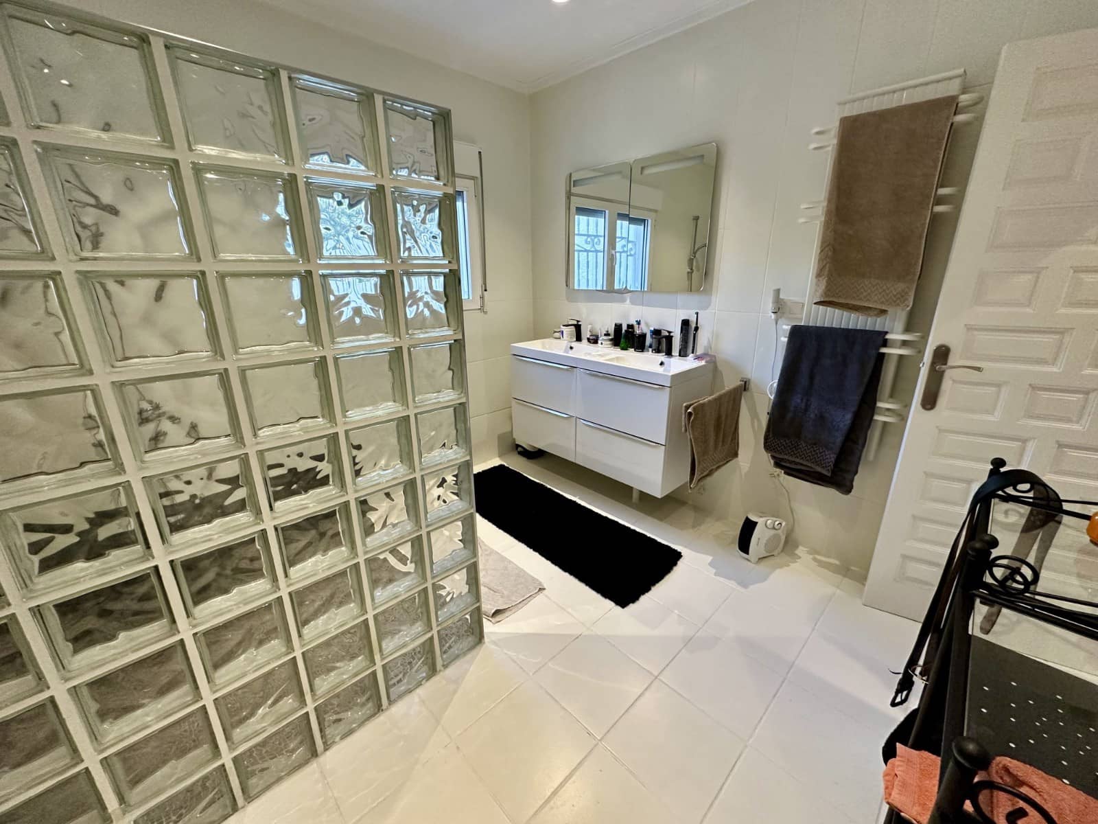 4 Zimmer Villa zu verkaufen in La Marina mit Pool Garage - 519.000 € (Ref: 8075056)