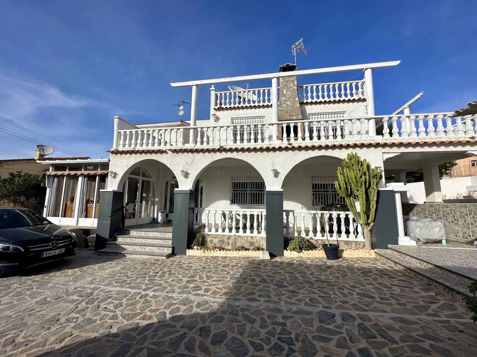 4 Zimmer Villa zu verkaufen in La Marina mit Pool Garage - 519.000 € (Ref: 8075056)