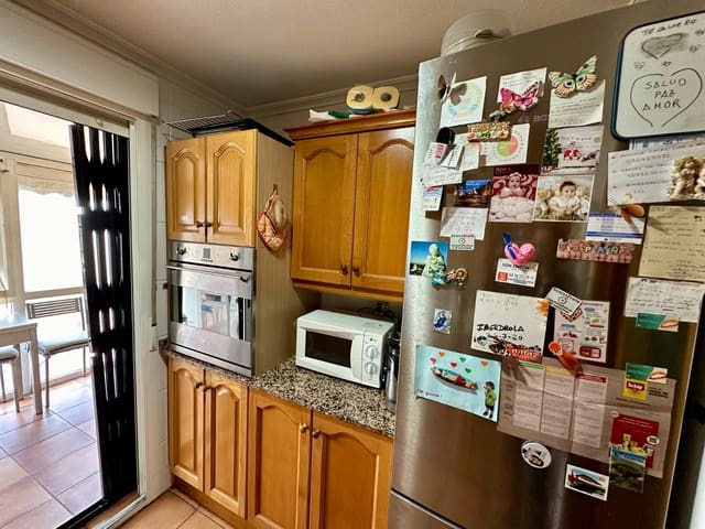 2 bedroom Townhouse for sale in La Marina, Elche / Elx with pool - € 170,000 (Ref: 8092924)