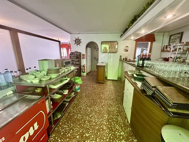 1 bedroom Commercial for sale in La Marina, Elche / Elx - € 145,000 (Ref: 8197890)