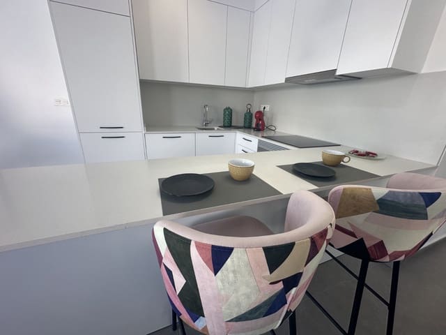 3 soveværelse Byhus til salg i Formentera del Segura med swimmingpool - € 355.900 (Ref: 8226738)