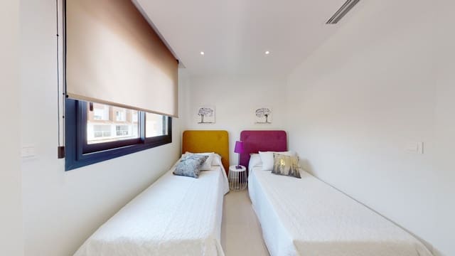 4 makuuhuone Omakotitalo myytävänä paikassa Los Secanos, Guardamar del Segura mukana uima-altaan - 509 000 € (Ref: 8273605)