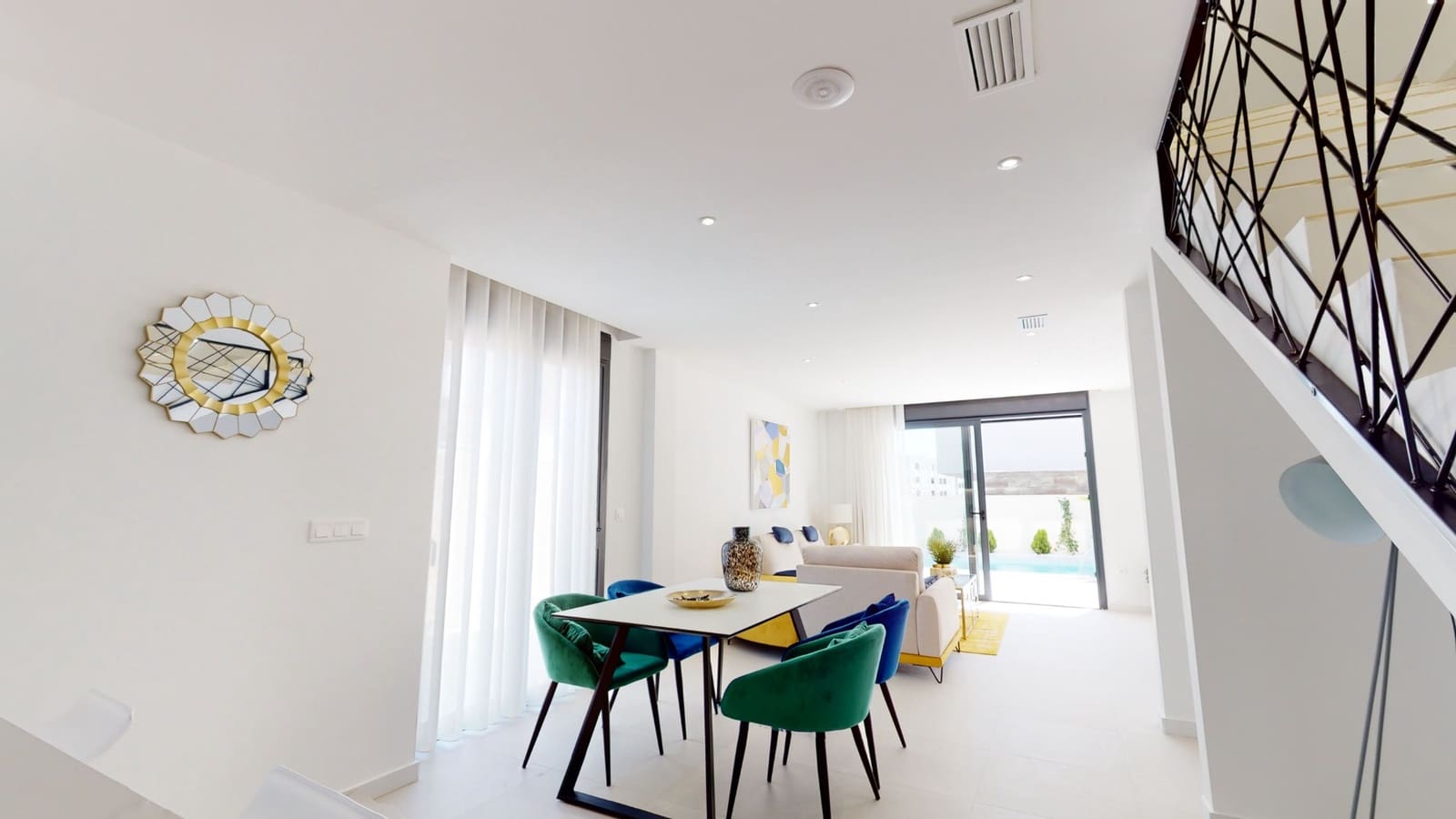 4 soverom Hus til salgs i Guardamar del Segura med svømmebasseng - € 509 000 (Ref: 8273605)