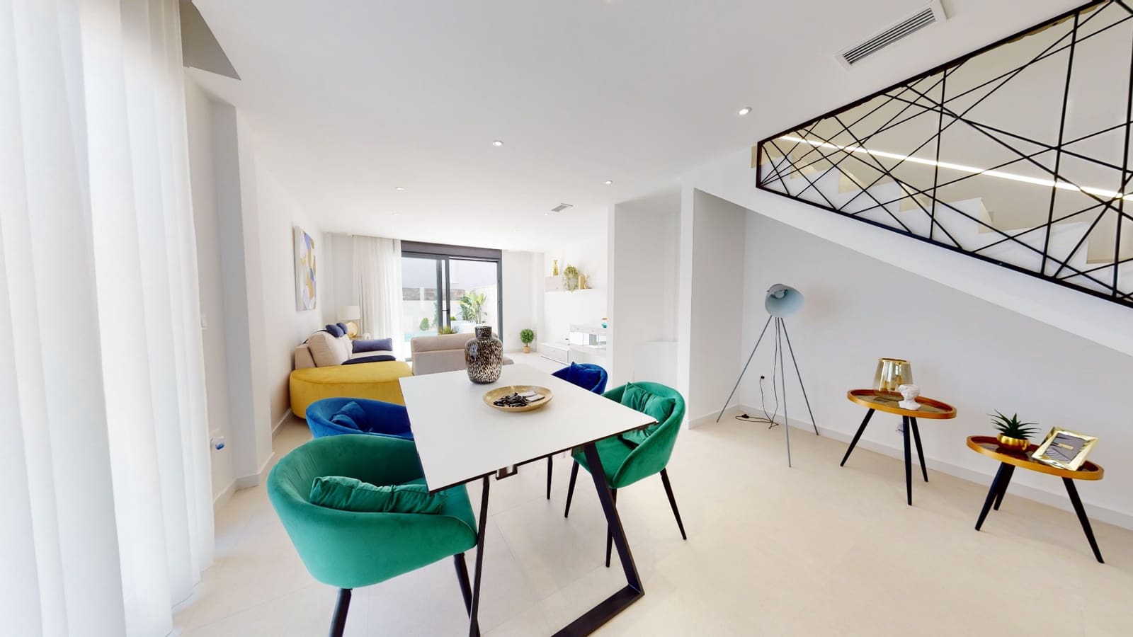 4 soverom Hus til salgs i Guardamar del Segura med svømmebasseng - € 509 000 (Ref: 8273605)