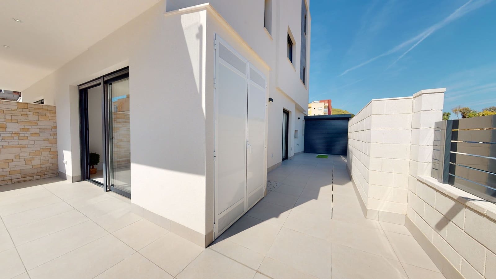 4 soverom Hus til salgs i Guardamar del Segura med svømmebasseng - € 509 000 (Ref: 8273605)