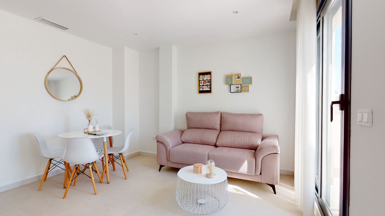 4 soverom Hus til salgs i Guardamar del Segura med svømmebasseng - € 509 000 (Ref: 8273605)