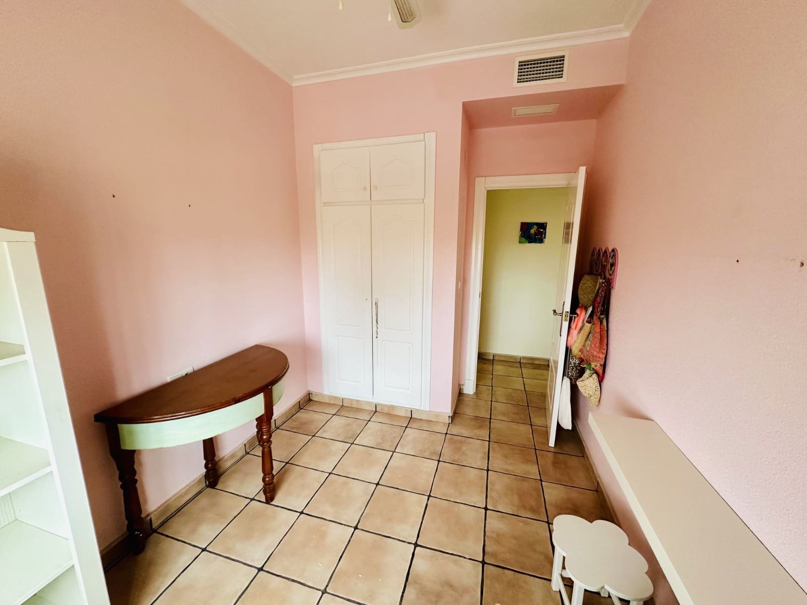 8 slaapkamer Villa te koop in La Marina met zwembad garage - € 380.000 (Ref: 8402642)