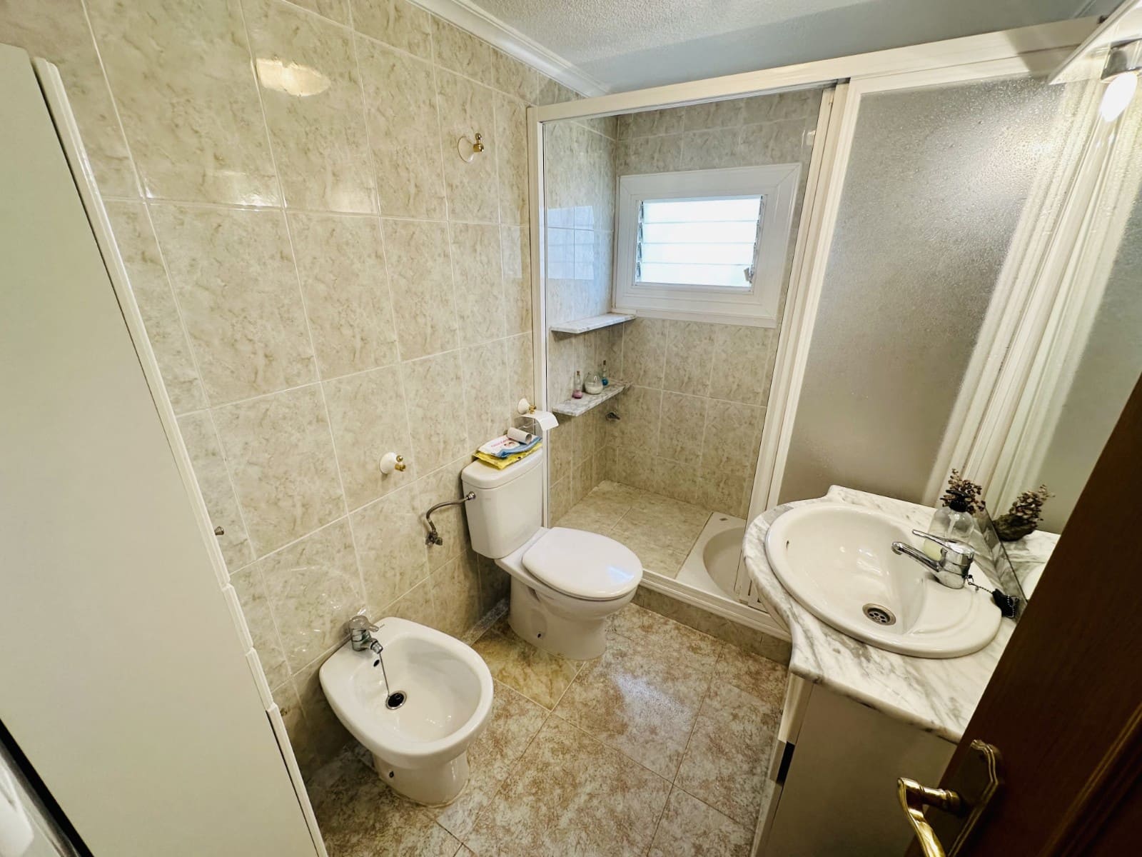 8 slaapkamer Villa te koop in La Marina met zwembad garage - € 380.000 (Ref: 8402642)