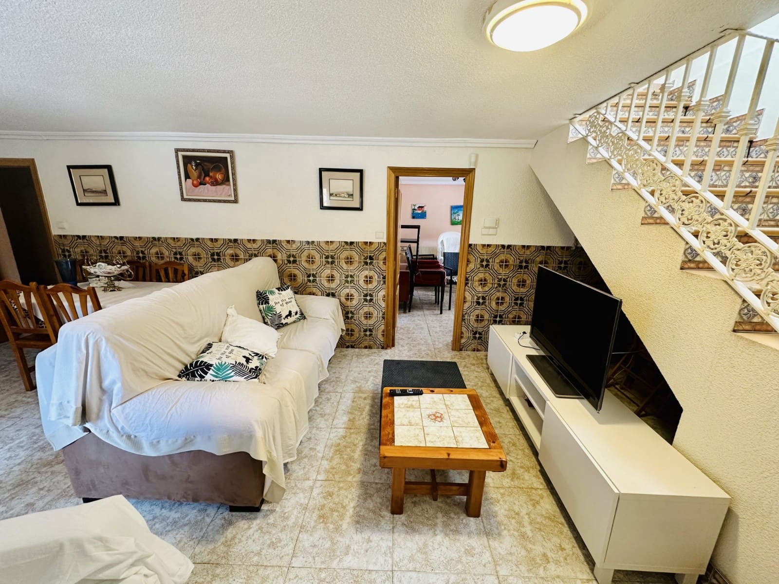 8 slaapkamer Villa te koop in La Marina met zwembad garage - € 380.000 (Ref: 8402642)