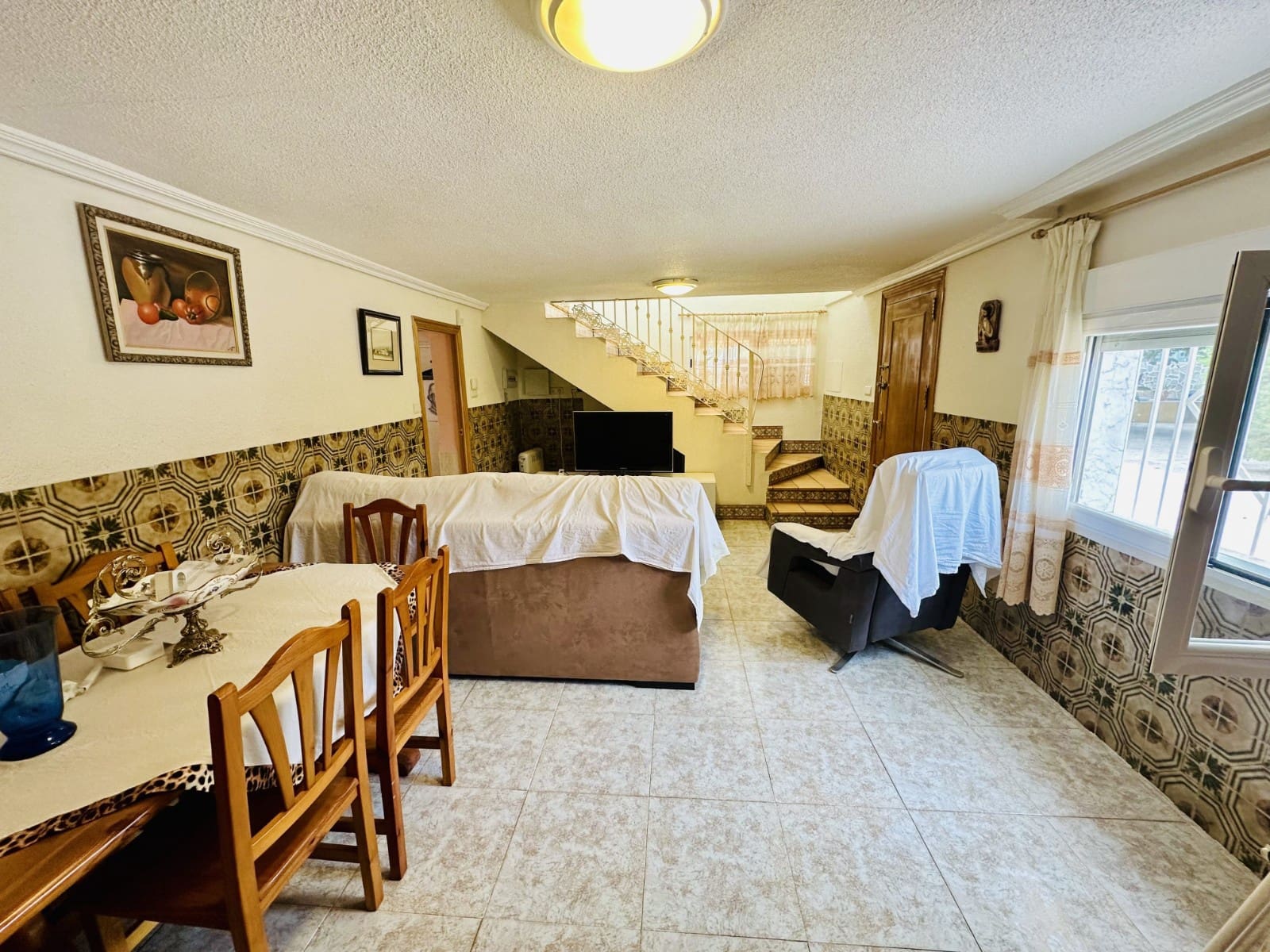 8 slaapkamer Villa te koop in La Marina met zwembad garage - € 380.000 (Ref: 8402642)