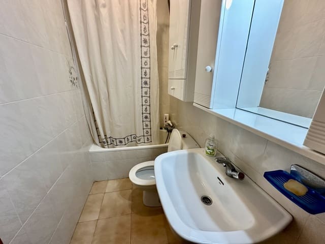 1 bedroom Townhouse for sale in La Marina, Elche / Elx - € 75,000 (Ref: 8422321)