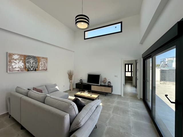 3 slaapkamer Halfvrijstaande villa te koop in Daya Nueva met zwembad garage - € 332.000 (Ref: 8495328)