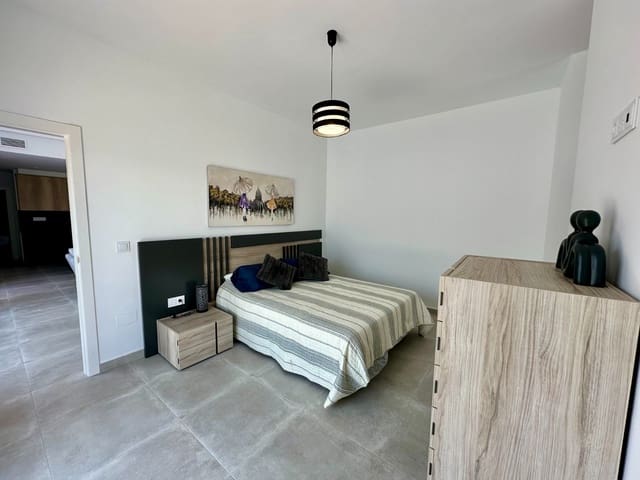 3 slaapkamer Halfvrijstaande villa te koop in Daya Nueva met zwembad garage - € 332.000 (Ref: 8495328)