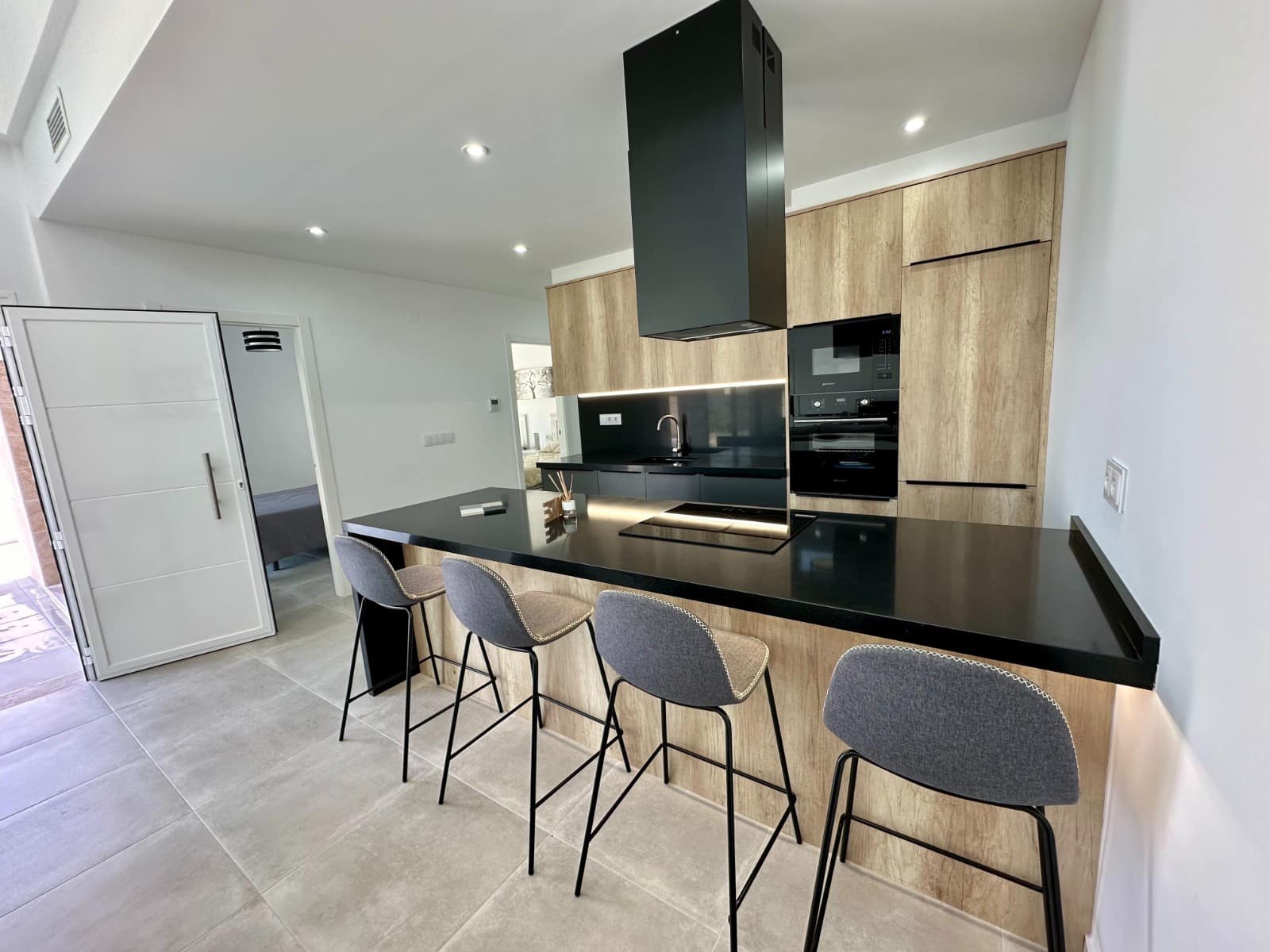 3 soveværelse Semi-Rækkehus til salg i Daya Nueva med swimmingpool garage - € 332.000 (Ref: 8495328)